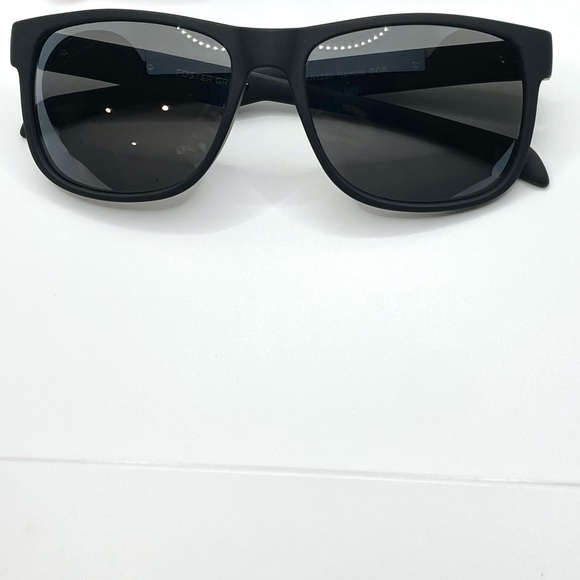 Foster Grant Matte Black Driving Sunglasses Reduces Back Glare - Picture 1 of 9